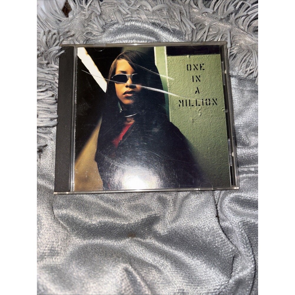 Aaliyah : One in a Million Music CD